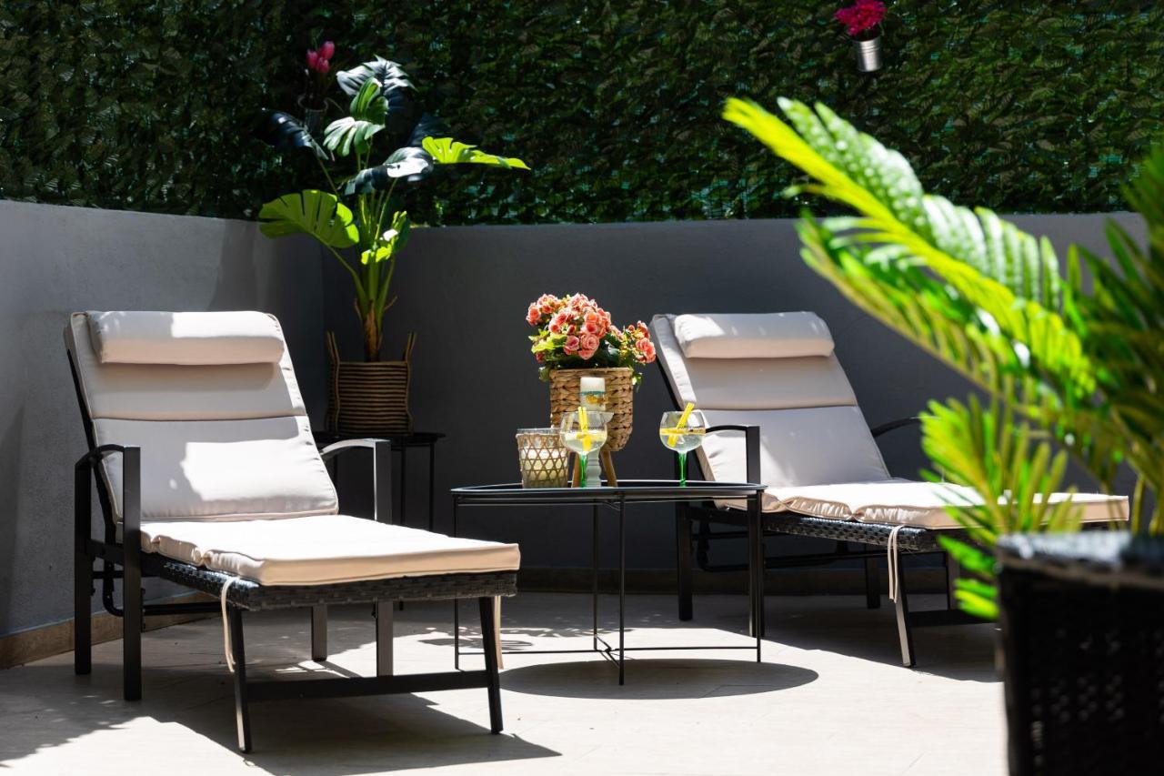 Oasis Luxury Apartment With Terrarce And Jacuzzi Split Eksteriør bilde