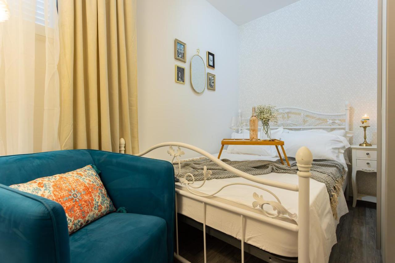 Oasis Luxury Apartment With Terrarce And Jacuzzi Split Eksteriør bilde