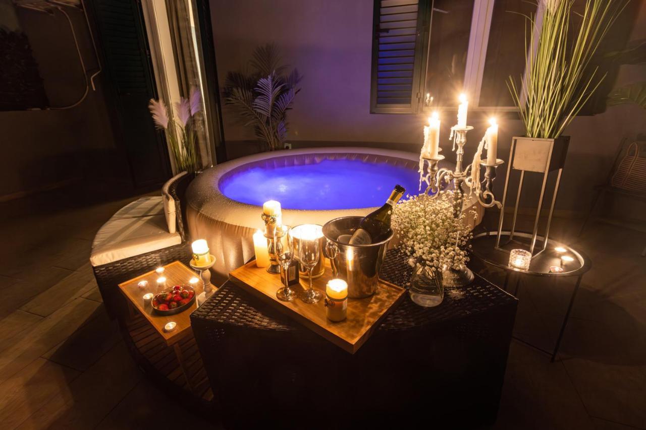 Oasis Luxury Apartment With Terrarce And Jacuzzi Split Eksteriør bilde